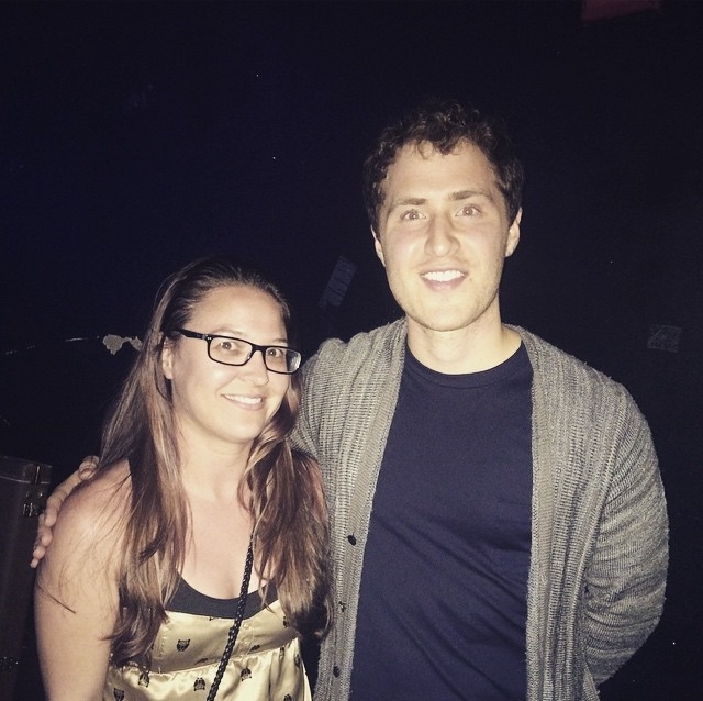 Mike Posner with a fan at the Paradigm Talent Agency Showcase at SXSW in Austin, TX - March 18, 2015
instagram.com/mamiazucar
