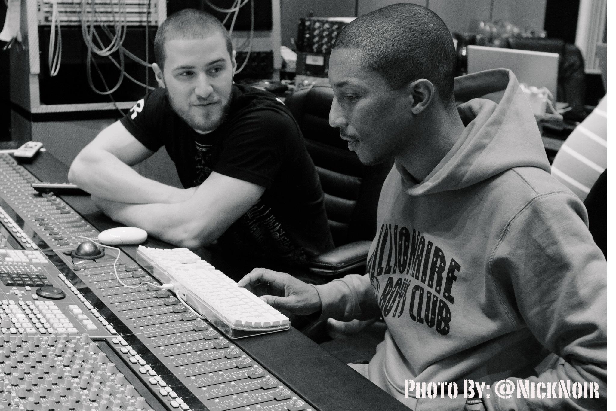 Mike Posner and Pharrell 1/9/2012
Photo taken by Nicholas Black
