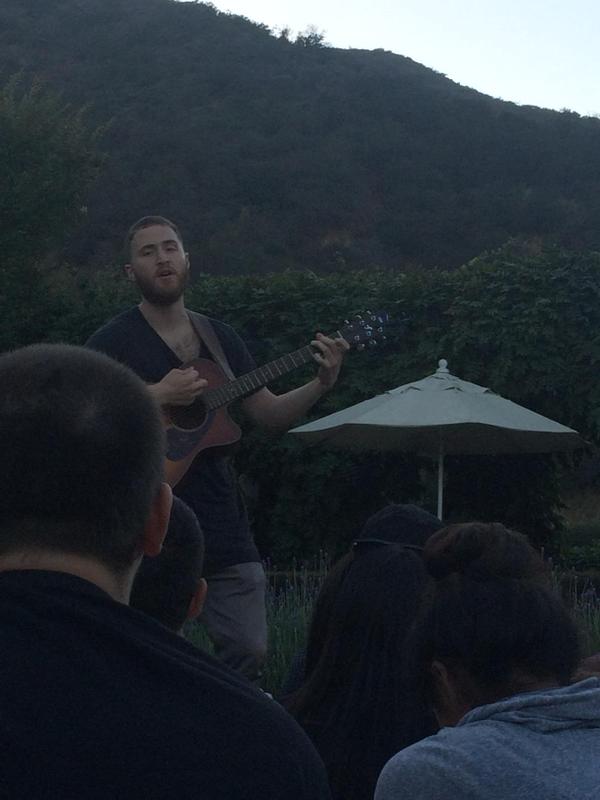 Mike Posner performing at The Getty in Los Angeles, CA June 20, 2015
twitter.com/naom033
