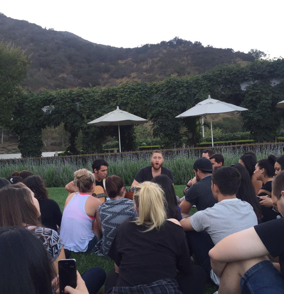 Mike Posner and Adam Friedman performing at The Getty in Los Angeles, CA June 20, 2015
twitter.com/gomfu
