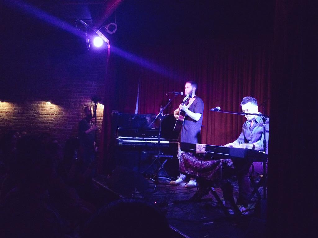 Mike Posner and Pete Kuzma performing at The Hotel Café in Los Angeles, CA June 22, 2015
twitter.com/thehotelcafe
