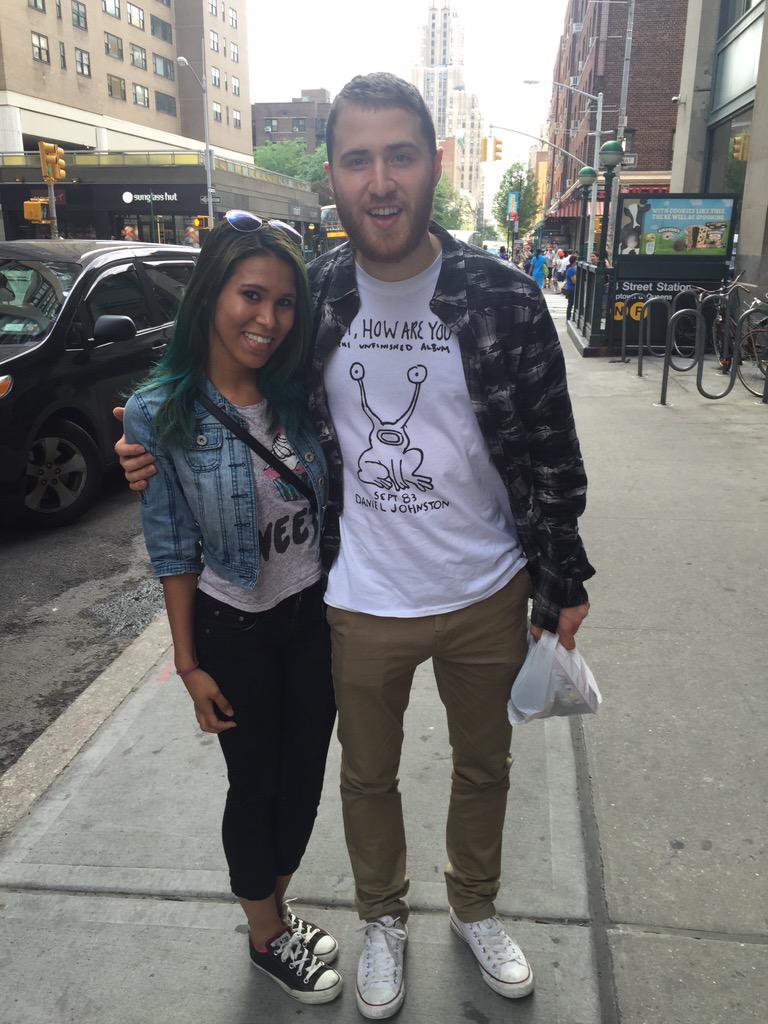 Mike Posner at Washington Square Park in New York, NY June 9, 2015
twitter.com/osnapitsamyy
