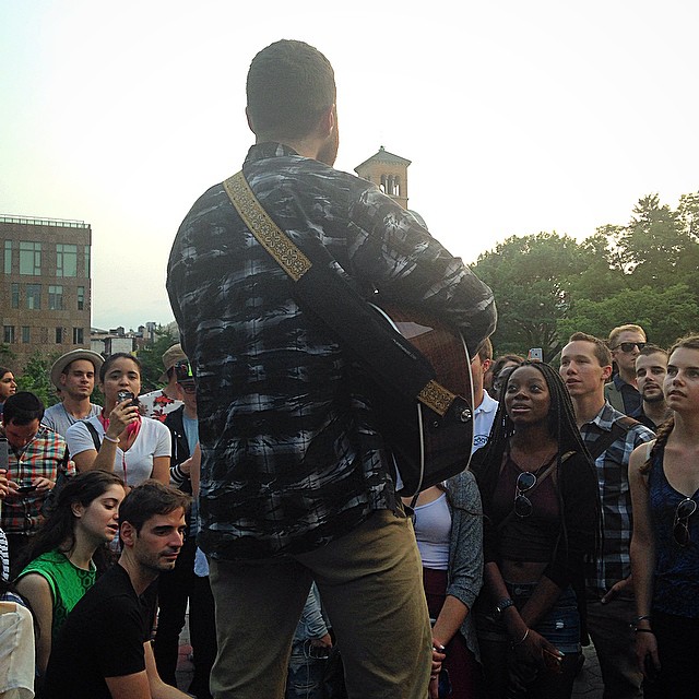 Mike Posner performing at Washington Square Park in New York, NY June 9, 2015
instagram.com/jx3ferreira
