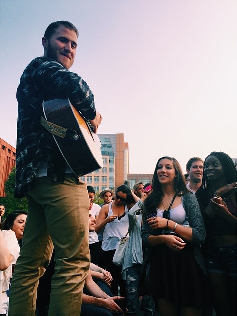 Mike Posner performing at Washington Square Park in New York, NY June 9, 2015
instagram.com/celina_bee
