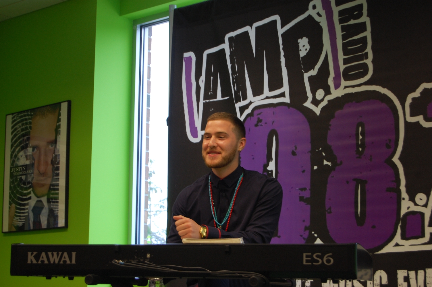 Mike Posner at 98.7 FM AMP Radio's Switch Party - Southfield, MI 7/29/13
987ampradio.cbslocal.com
