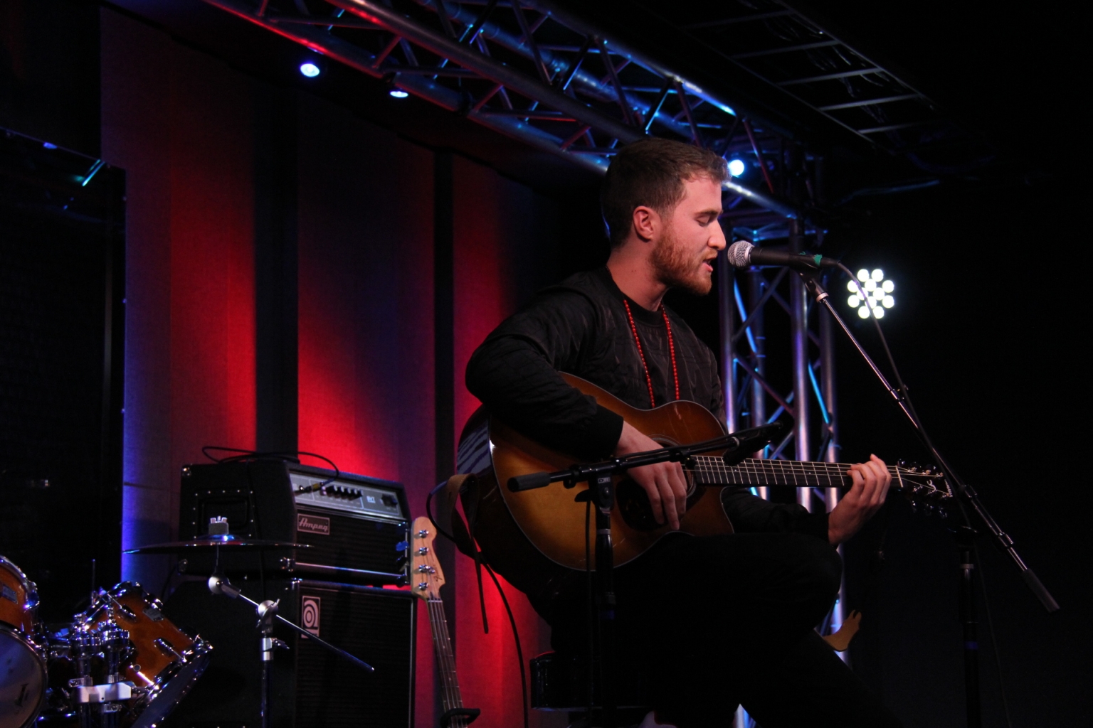 Mike Posner performing on B96's Blue Cross Blue Shield Performance Stage in Chicago, IL 2/28/14
b96.cbslocal.com
