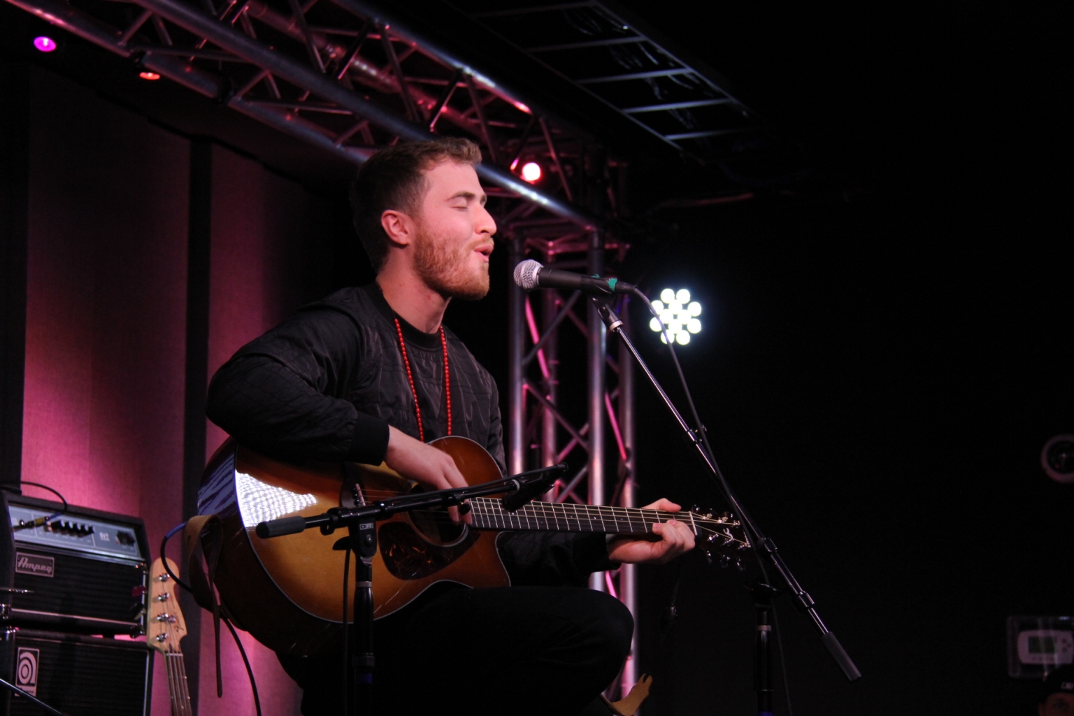 Mike Posner performing on B96's Blue Cross Blue Shield Performance Stage in Chicago, IL 2/28/14
b96.cbslocal.com
