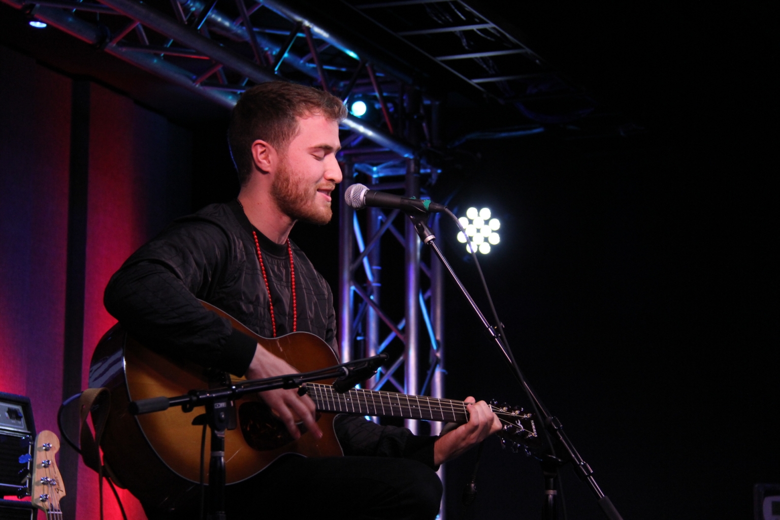 Mike Posner performing on B96's Blue Cross Blue Shield Performance Stage in Chicago, IL 2/28/14
b96.cbslocal.com
