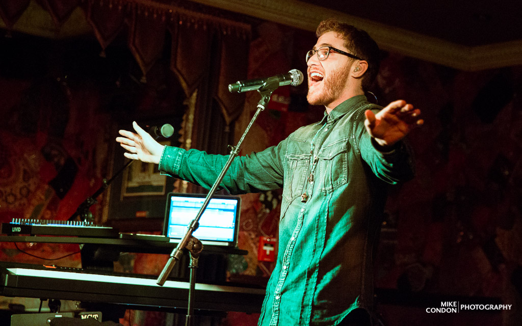 Mike Posner performing on his Unplugged Tour at House Of Blues in Boston, MA 4/1/14
Photo credit: Mike Condon
condonphotography.com
