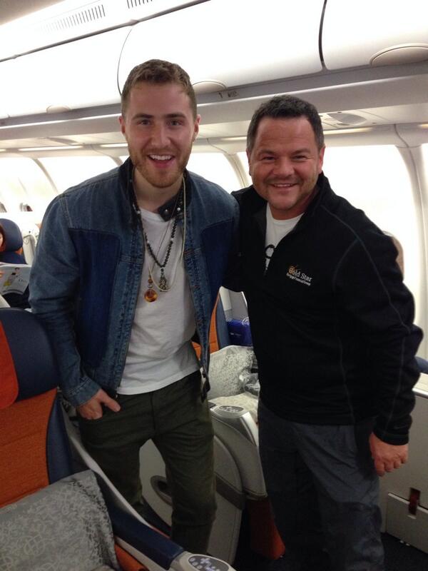 Mike Posner with Dan Milstein on a plane headed to The Sochi 2014 Winter Olympics in Sochi, Russia - February 13, 2014
twitter.com/danmilstein
