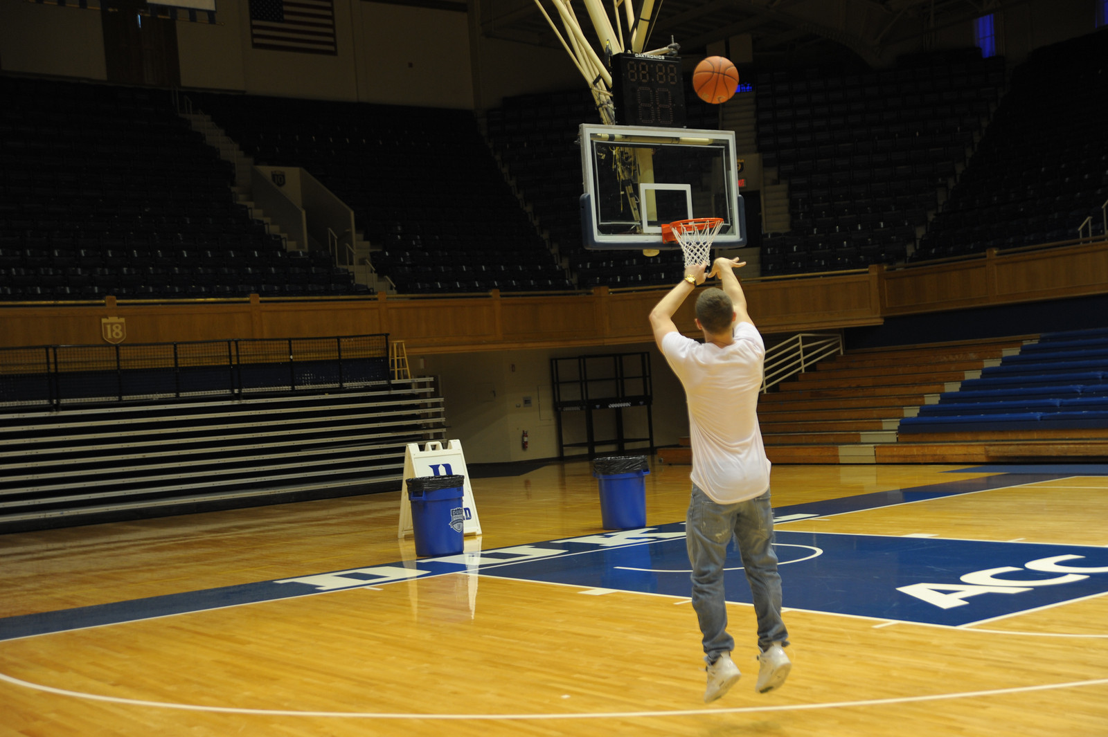 Mike Posner playing basketball at Cameron Indoor Stadium at Duke University 8/13/13
Photo by dukeblueplanet.com
