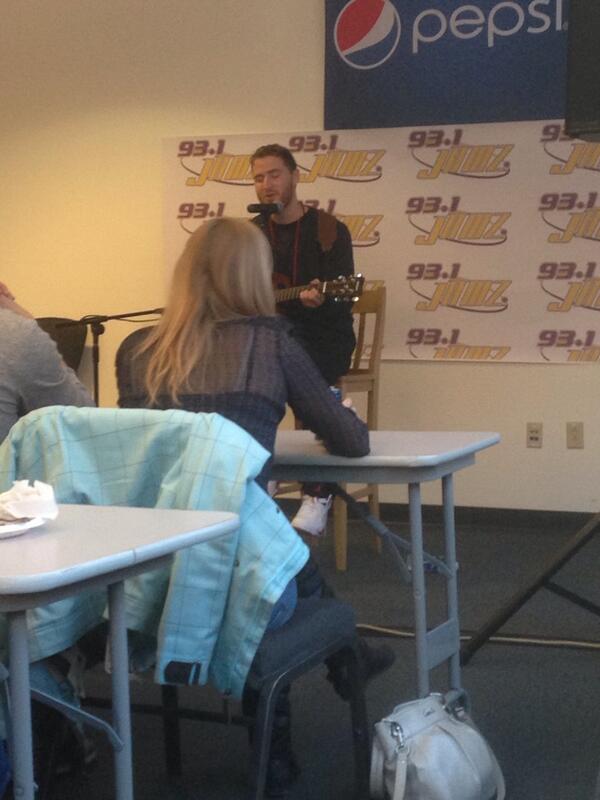 Mike Posner performing at 93.1 Jamz radio station in Madison, WI 2/27/14
Twitter @_moseph
