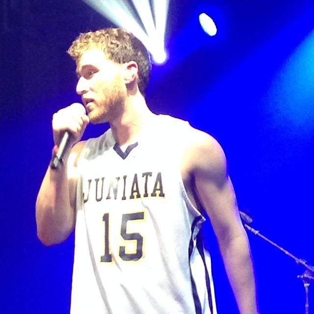 Mike Posner performing at Juniata College 3/29/14
Instagram @bjas1317
