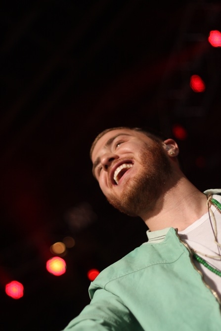 Sammy Adams and Mike Posner perform "L.A. Story" at Kiss Concert 2013 5/19/13
Photo by kiss108.com
