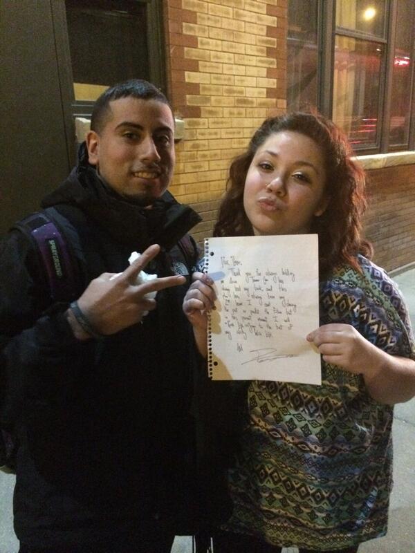 Fan was given Mike Posner's handwritten letter to fans after his Unplugged Tour in Chicago, IL 4/7/14
Twitter @l_spiru
