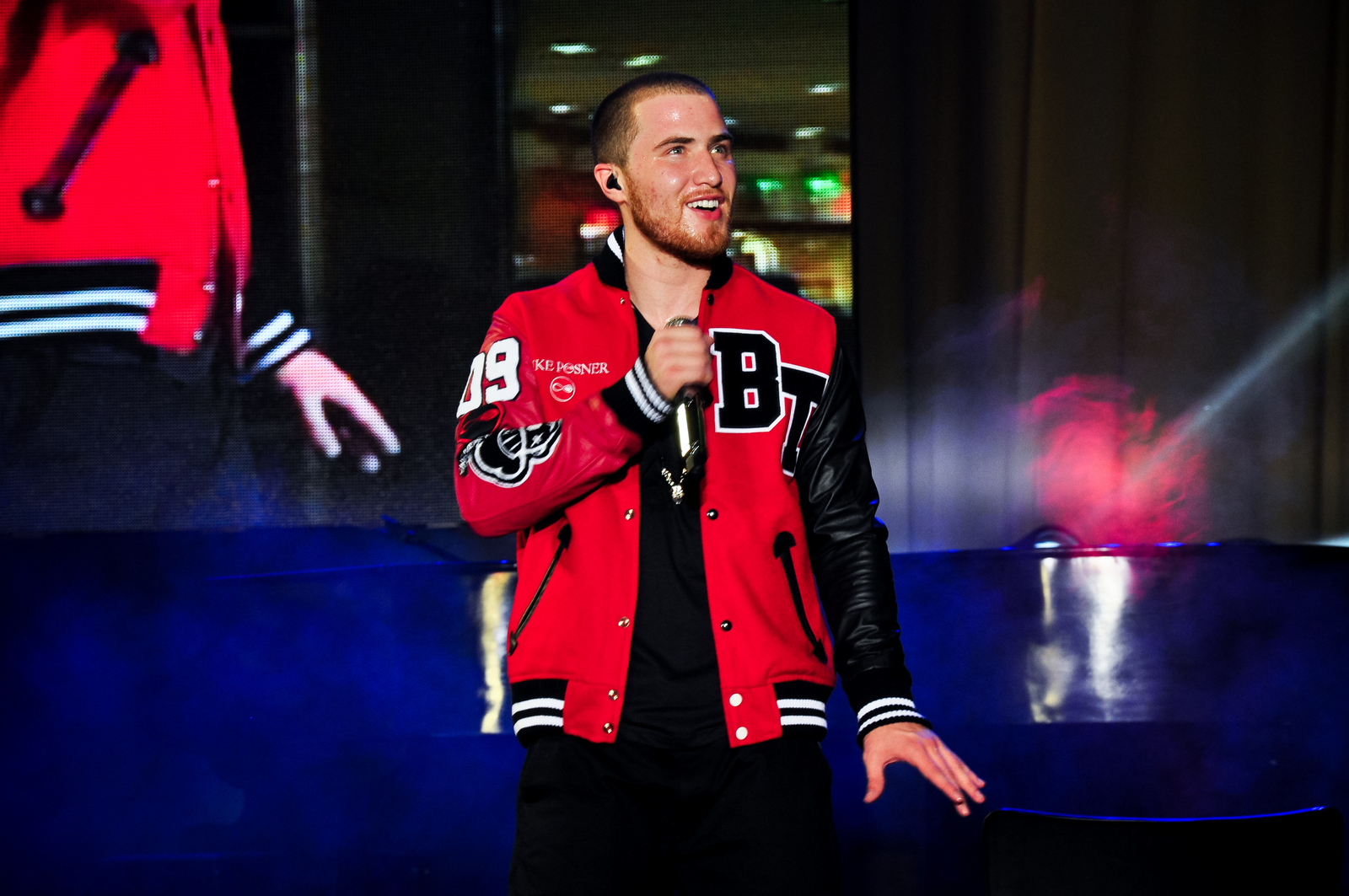 Mike Posner performing at TriNoma in Quezon City, Philippines 12/8/11
Photo by Leon Gabriel
