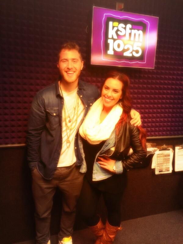 Mike Posner at 102.5 KSFM radio station - Sacramento, CA 1/8/14
Twitter @Megan_Rage
