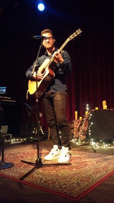 Mike Posner performing on his Unplugged Tour in Philadelphia, PA 3/31/14
Twitter @charris_580
