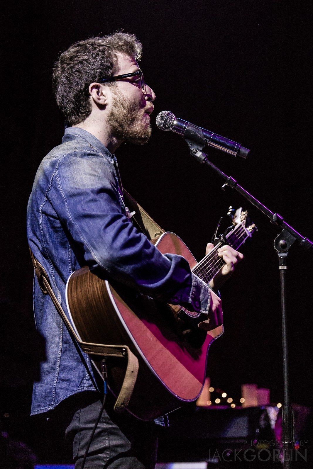 Mike Posner performing on his Unplugged Tour at Rickshaw Stop in San Francisco, CA 4/9/14
Photo credit: Jack Gorlin
www.jackgorlin.com
