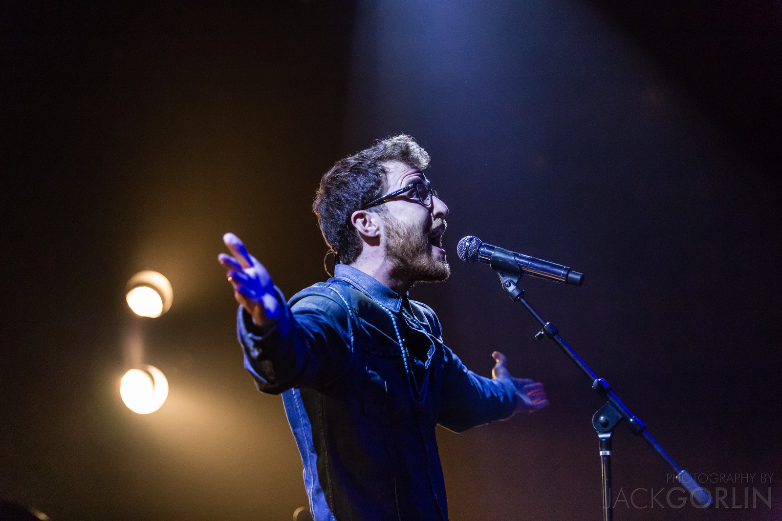 Mike Posner performing on his Unplugged Tour at Rickshaw Stop in San Francisco, CA 4/9/14
Photo credit: Jack Gorlin
www.jackgorlin.com
