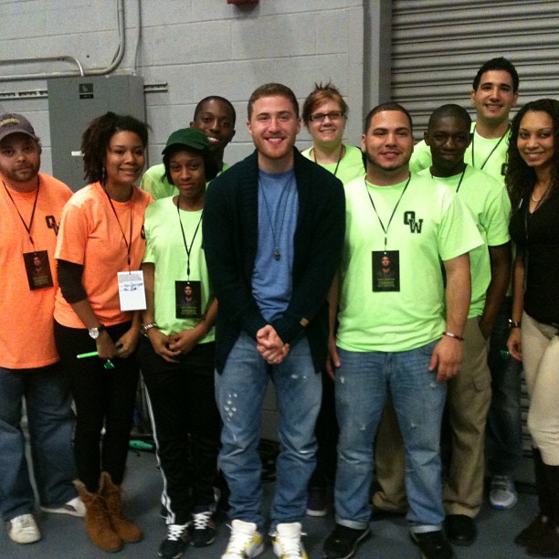 Mike Posner at SUNY Old Westbury's Panther Pride Homecoming - Westbury, NY 10/18/13
Instagram @avadanmom
