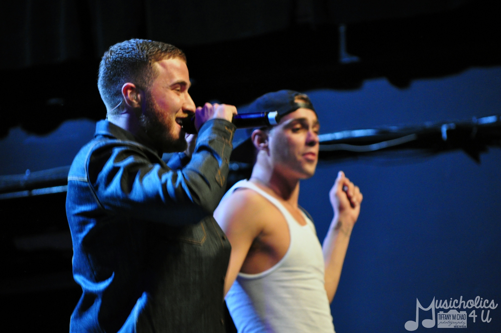 Mike Posner and Sammy Adams performing "L.A. Story" at 92.3 NOW's 'One Night Stand' 5/1/13
Photo by Tiffany M Chao
tiffanymchao.tumblr.com
musicholics4u.webs.com
