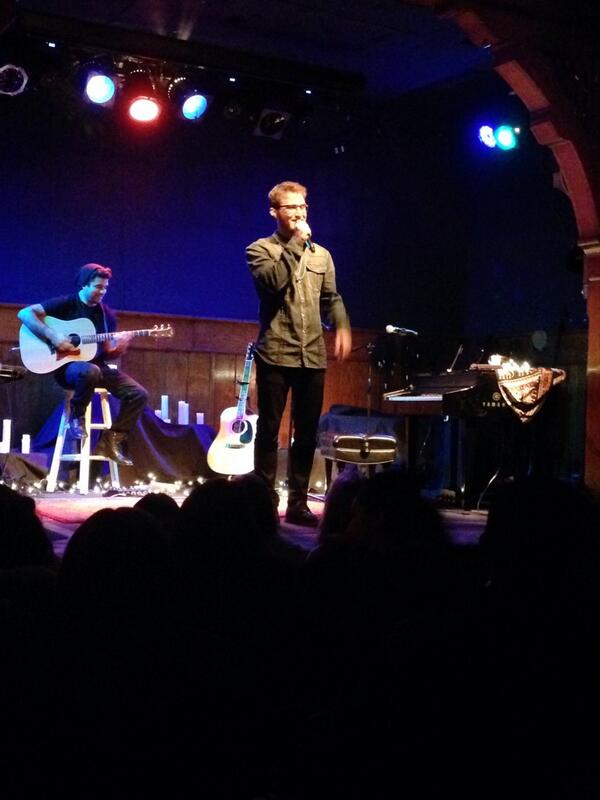 Mike Posner performing at Schubas Tavern on his Unplugged Tour in Chicago, IL 4/7/14
Twitter @theOriginalJue
