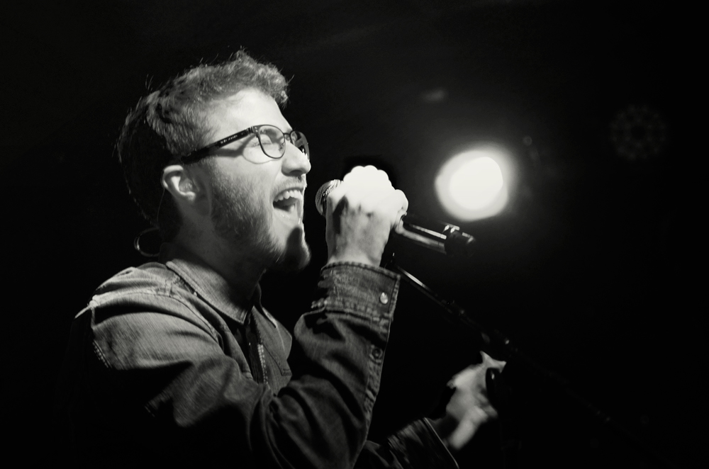 Mike Posner performing at Schubas Tavern on his Unplugged Tour in Chicago, IL 4/7/14
Photo credit: Susie Trcka
susietrcka.com
Tumblr @schubaslincolnhall
