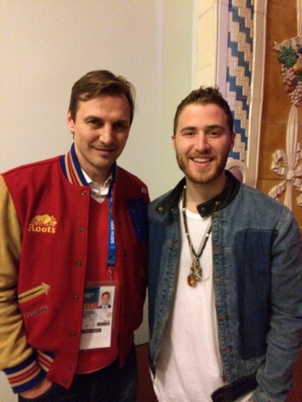 Mike Posner with hockey player Sergei Fedorov in Sochi, Russia - February 13, 2014
twitter.com/danmilstein
