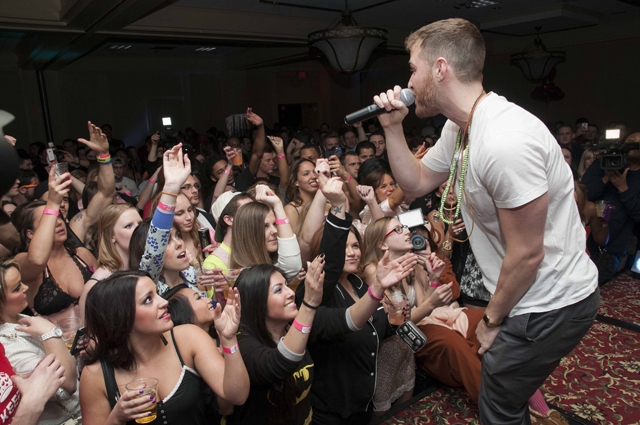 Mike Posner performing at Singles Mingle Pajama Party in Troy, MI 2/7/14
mojointhemorning.com
