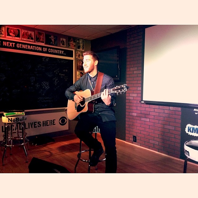 Mike Posner on The Lady La Show at LIVE 101.5 radio station - Phoenix, AZ 1/23/14
Instagram @theladyla
