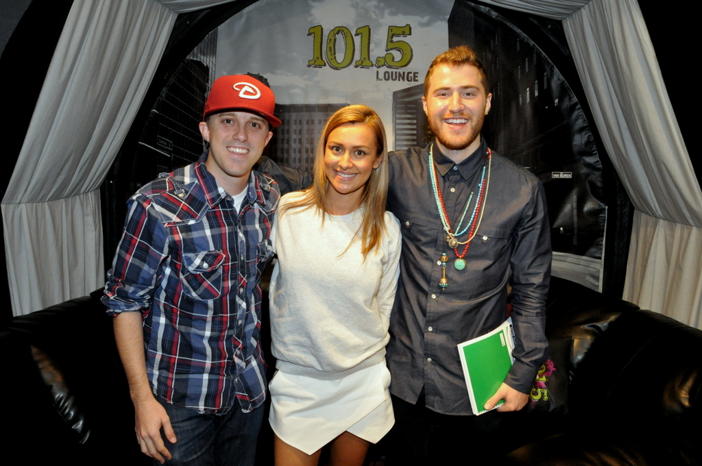 Mike Posner on The Lady La Show at LIVE 101.5 radio station - Phoenix, AZ 1/23/14
live1015phoenix.cbslocal.com
