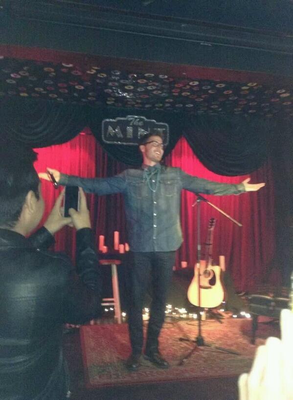 Mike Posner performing on his Unplugged Tour at The Mint in Los Angeles, CA 4/10/14
Twitter @emilia_rvxx
