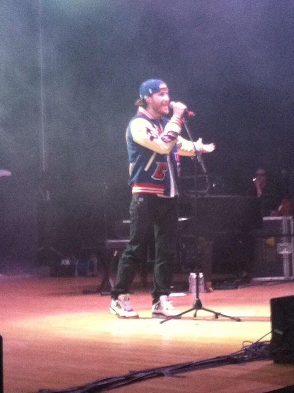 Mike Posner performing at Thiel College in Greenville, PA 4/25/14
Twitter @thielactivities
