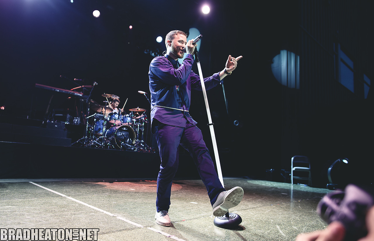 Mike Posner performing on the Warrior Tour in Columbus, OH 8/27/13
Tumblr @BradHeaton
bradheaton.net
