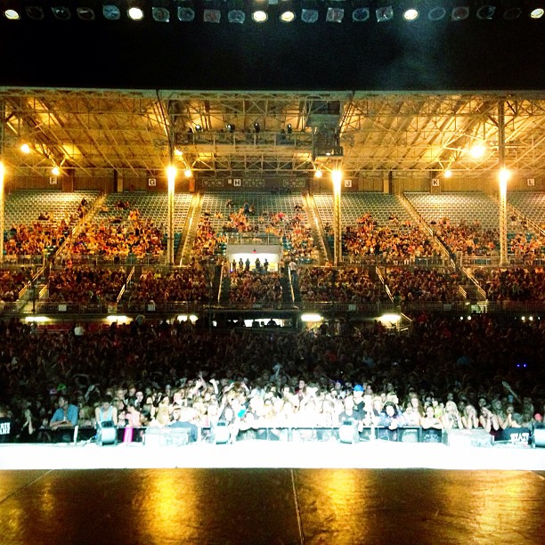 Mike Posner performing on the Warrior Tour in Springfield, IL 8/17/13
Photo by Robert Dugan
Instagram @robertdugan
