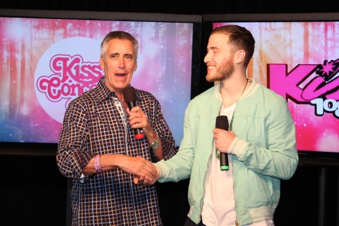 Kiss 108's Billy Costa interviews Mike Posner backstage at Kiss Concert 2013
Photo by kiss108.com
