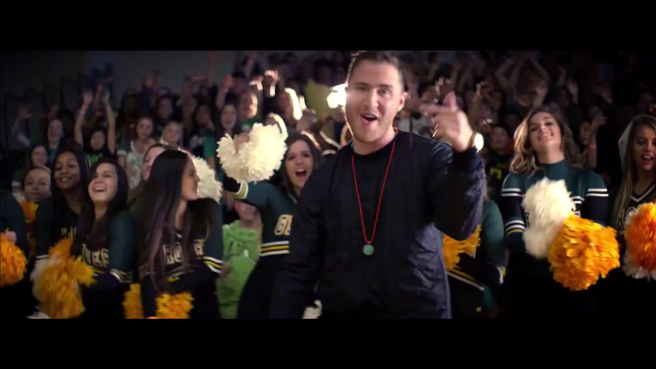 Mike_Posner_-_Top_of_the_World_ft__Big_Sean_295.jpg