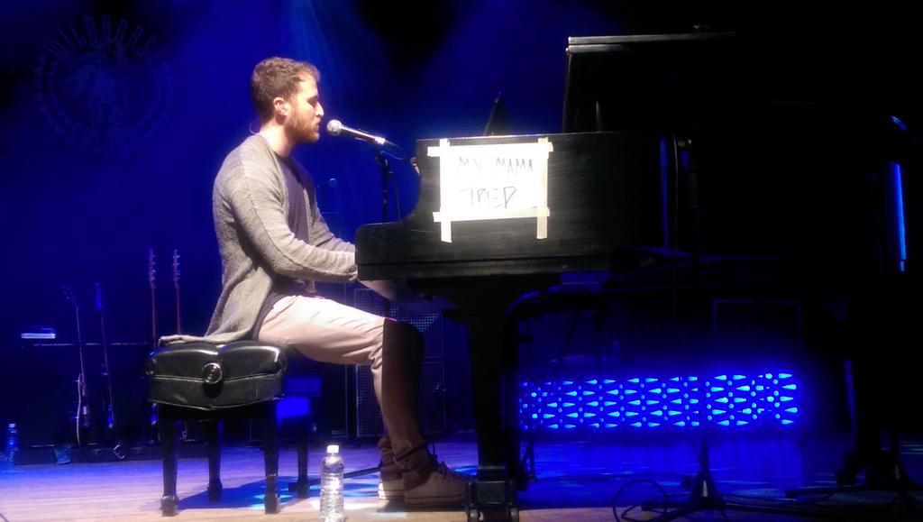 Mike Posner performing at The Wildhorse Saloon in Nashville, TN May 13, 2015
twitter.com/MySavannahLynne
