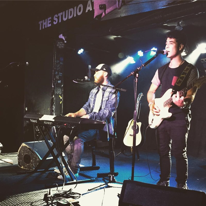 Mike Posner and Adam Friedman performing at The Studio at Webster Hall in New York, NY July 27, 2015
twitter.com/AmChowchow
