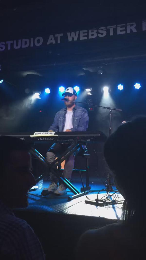 Mike Posner performing at The Studio at Webster Hall in New York, NY July 27, 2015
twitter.com/bringmetheswagg
