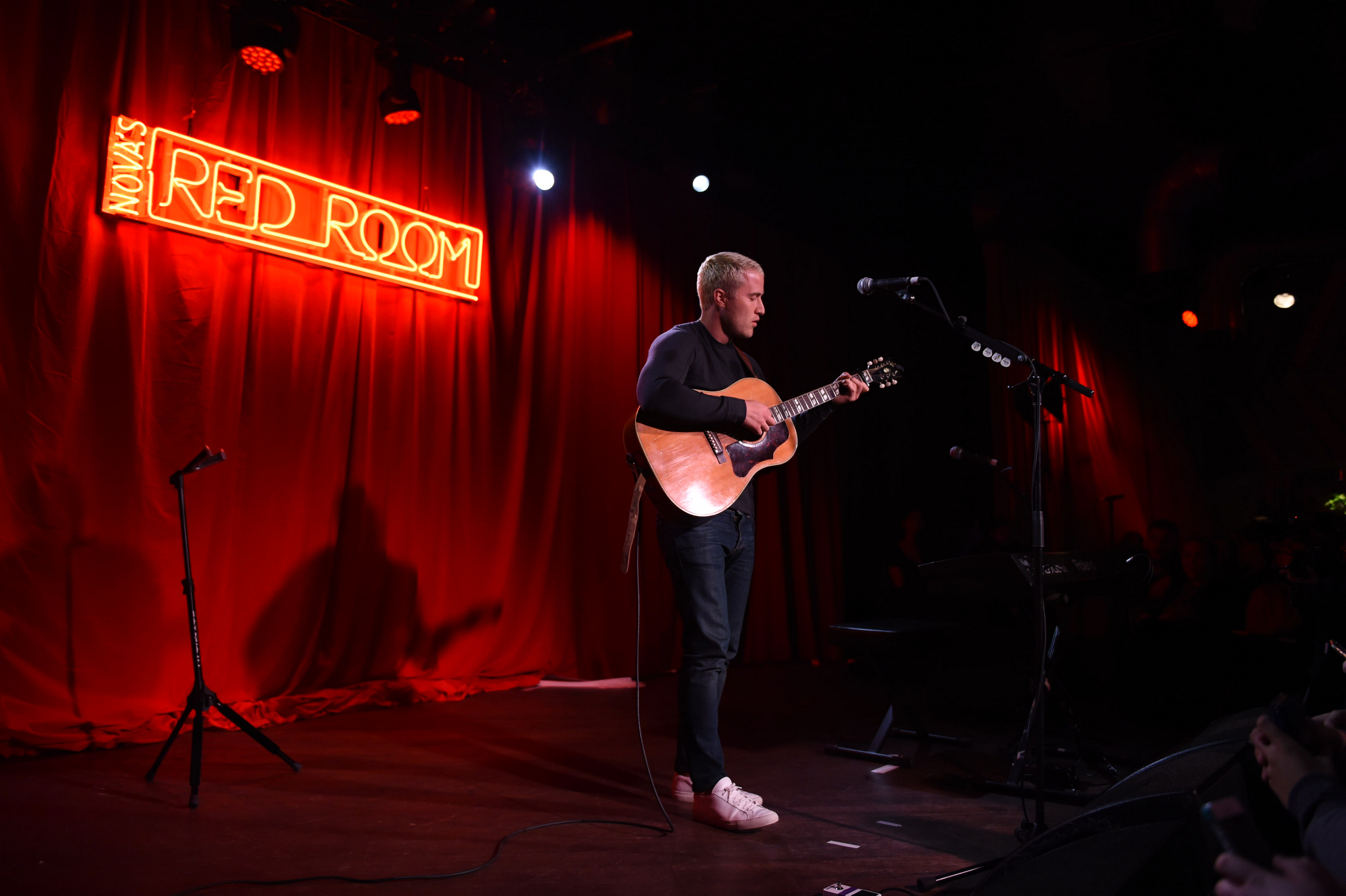 Novas-Red-Room-Sydney-06302016-2.jpg