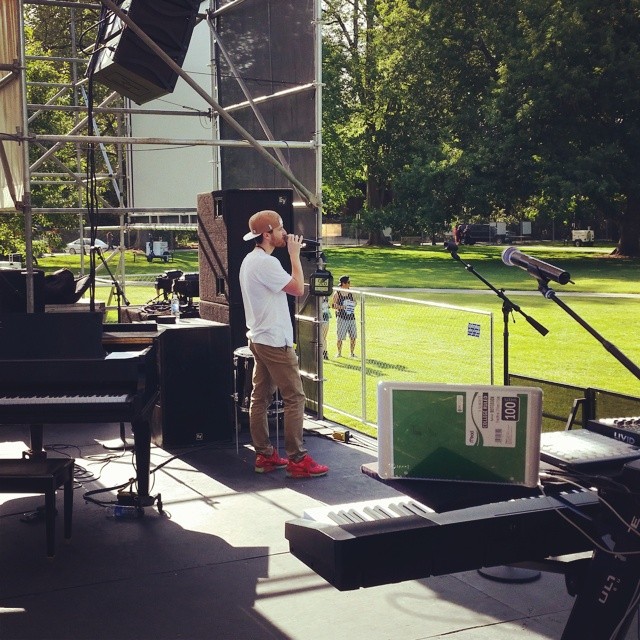 Mike Posner sound check at Dam Jam 2014 at OSU in Corvallis, OR 5/31/14
Instagram @ymikitchenko
