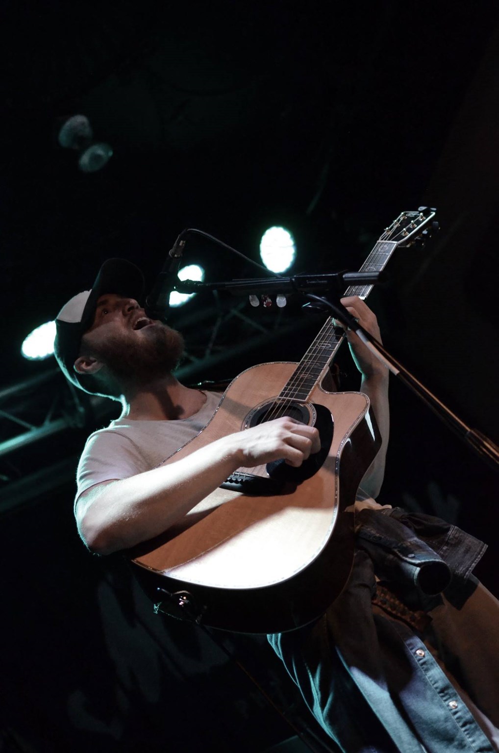 Mike Posner performing at Milkboy in Philadelphia, PA July 29, 2015
facebook.com/pages/MilkBoy-Philadelphia
