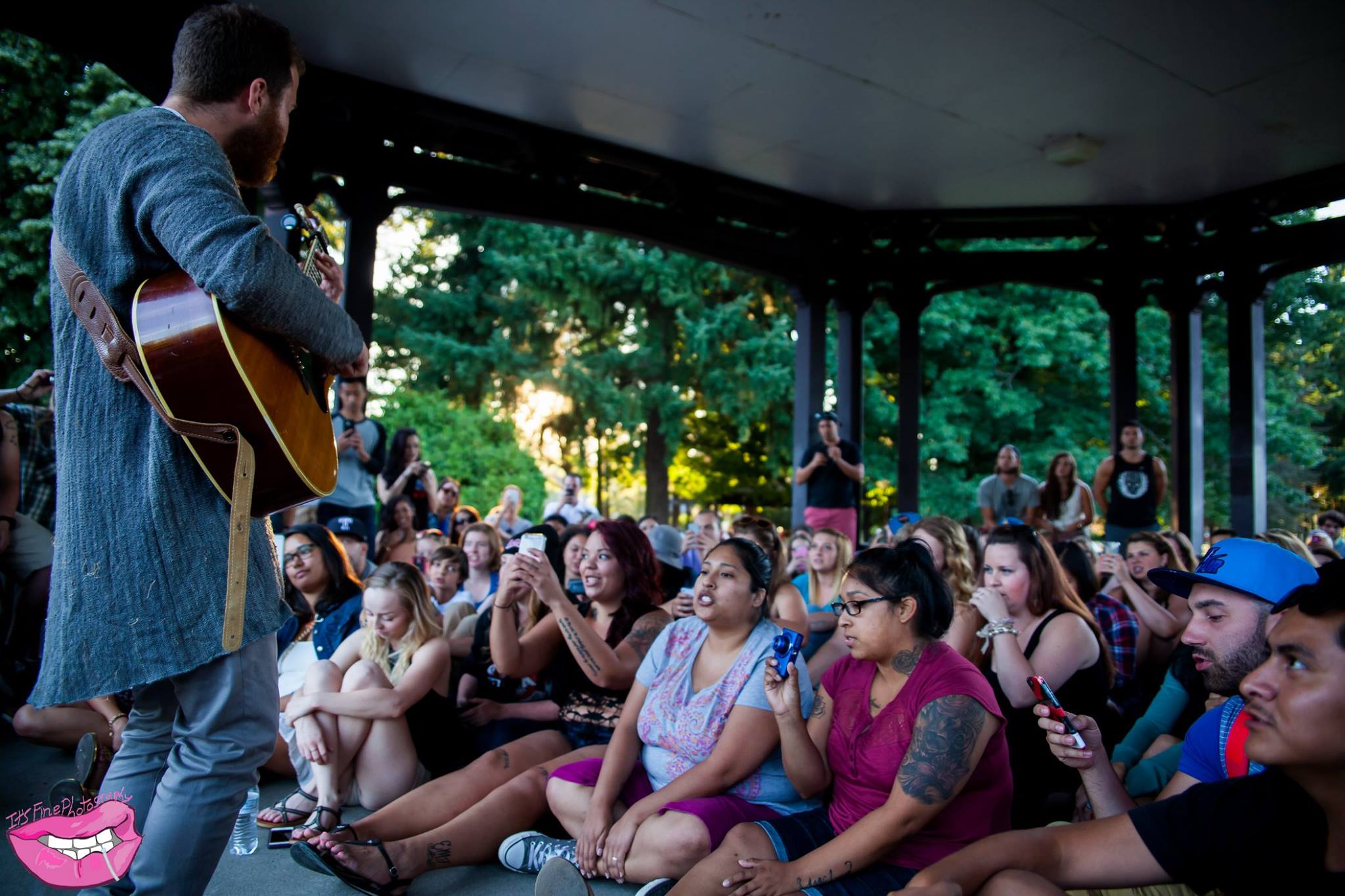 Mike Posner performing at Peninsula Park in Portland, OR July 15, 2015
Photo by Adin Penner / It's Fine Photography
facebook.com/itsfinephotography
