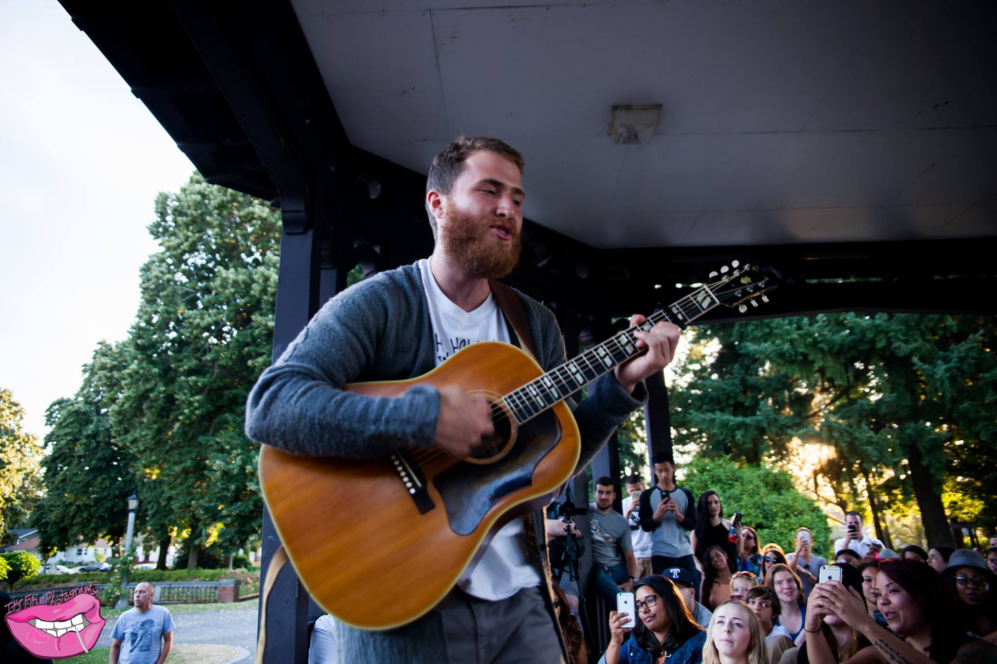 Mike Posner performing at Peninsula Park in Portland, OR July 15, 2015
Photo by Adin Penner / It's Fine Photography
facebook.com/itsfinephotography
