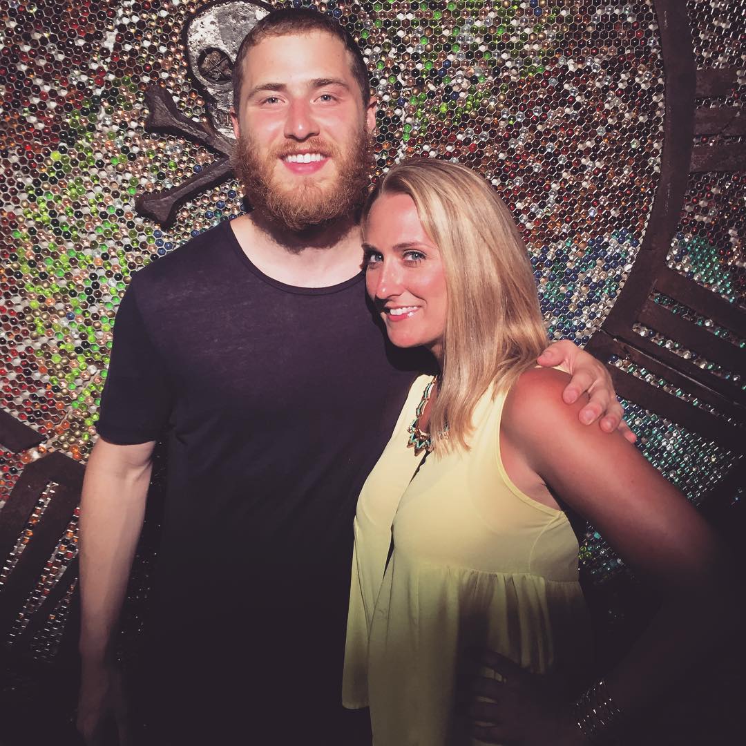 Mike Posner at Fête Lounge in Providence, RI July 30, 2015
instagram.com/kristinelizabethr
