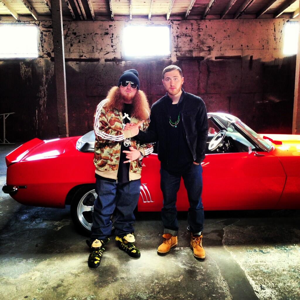 Rittz and Mike Posner on the set of "Switch Lanes" video shoot - Los Angeles, CA 4/8/13
Photo by Mike Posner
instagram.com/mikeposner
