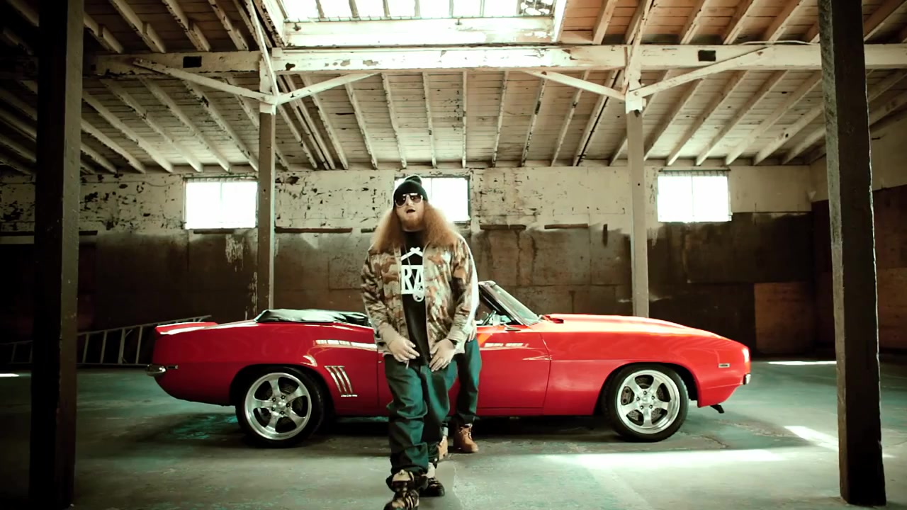 Rittz_-_Switch_Lanes_28Feat__Mike_Posner29_-_Official_Music_Video_018.jpg