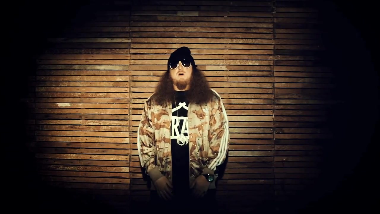 Rittz_-_Switch_Lanes_28Feat__Mike_Posner29_-_Official_Music_Video_044.jpg